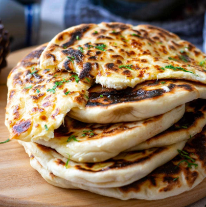 Garlic Cheese Naan